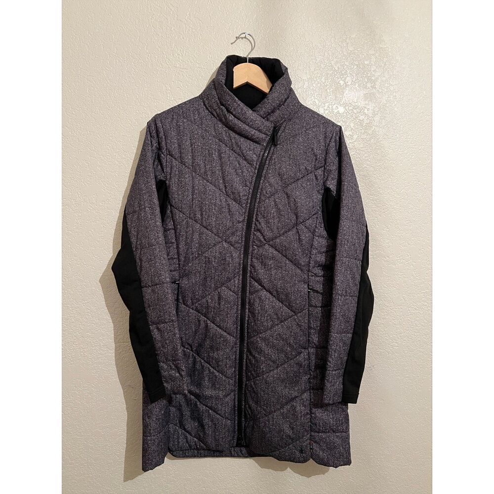 Smartwool Gray and Black Puffer Jacket